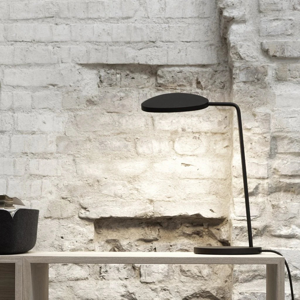 MUUTO Leaf Lamp