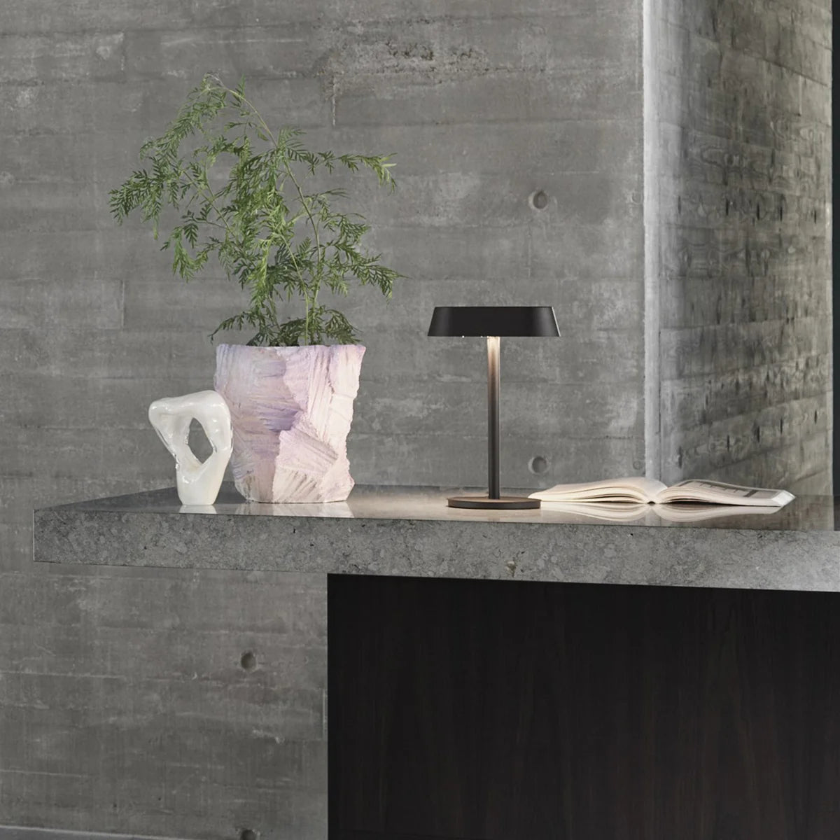 MUUTO Linear Lamp
