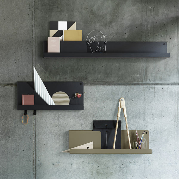 Folded shelves medium