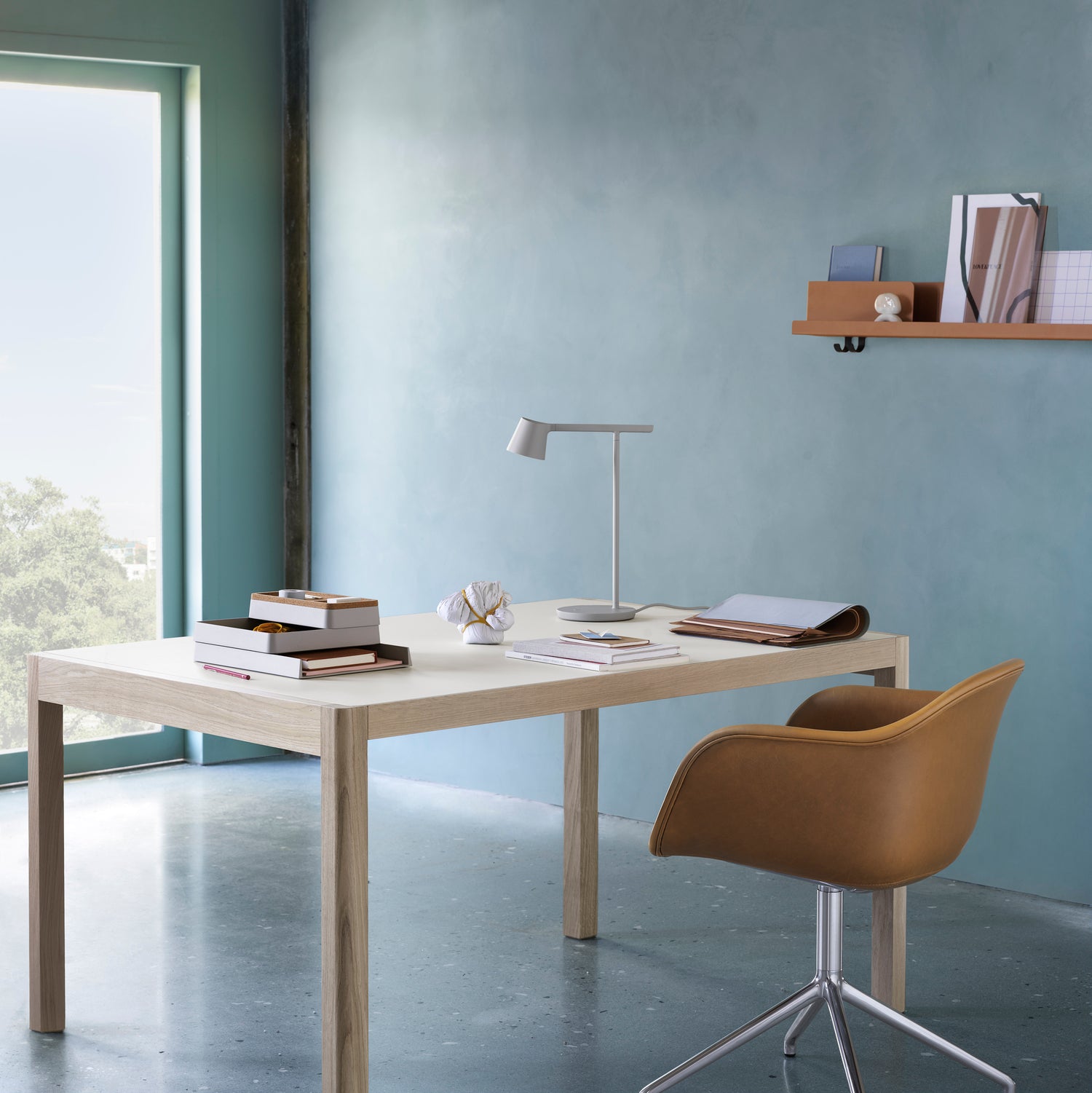 MUUTO Tip Lamp