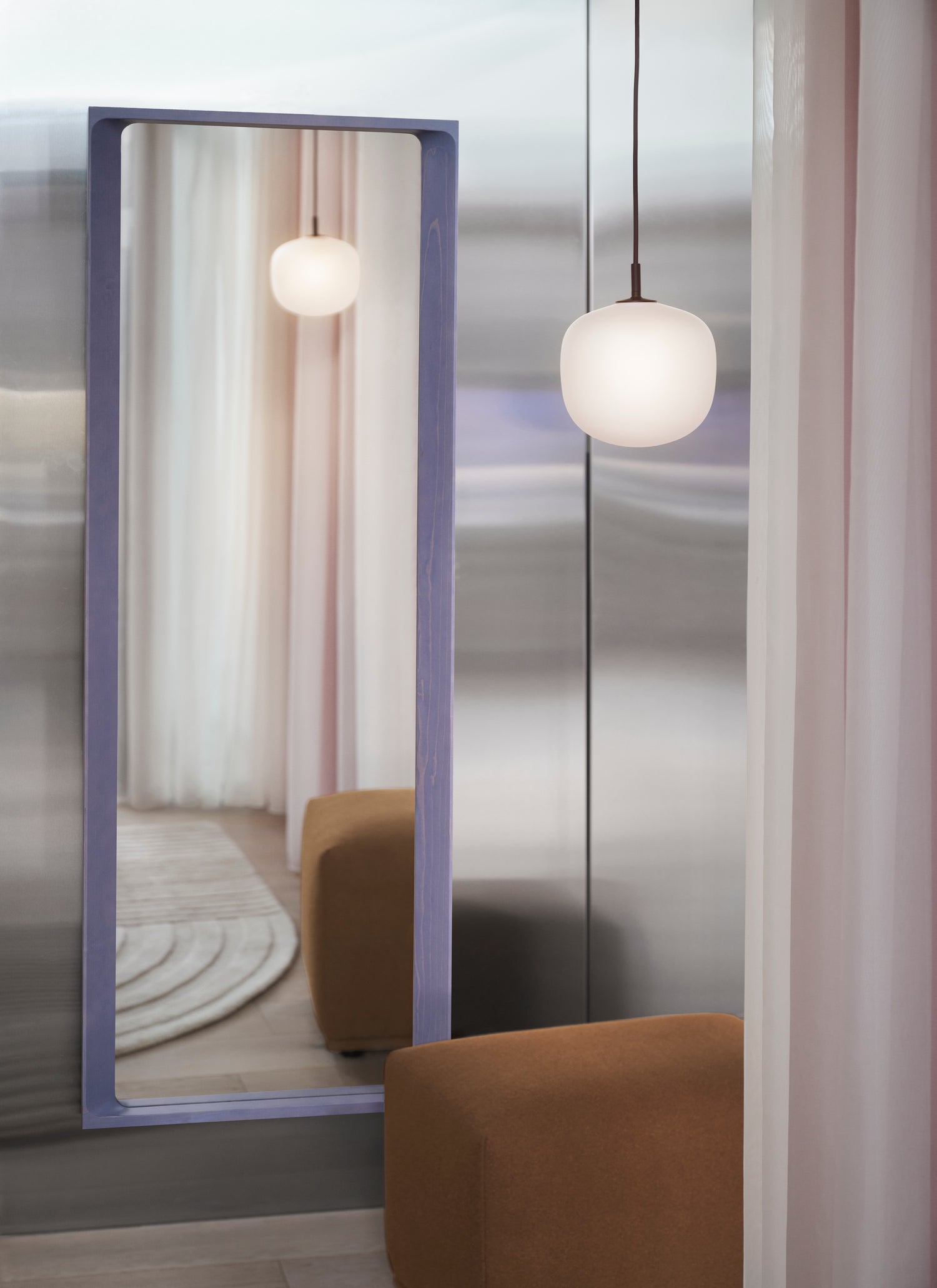 Muuto Arced Mirror