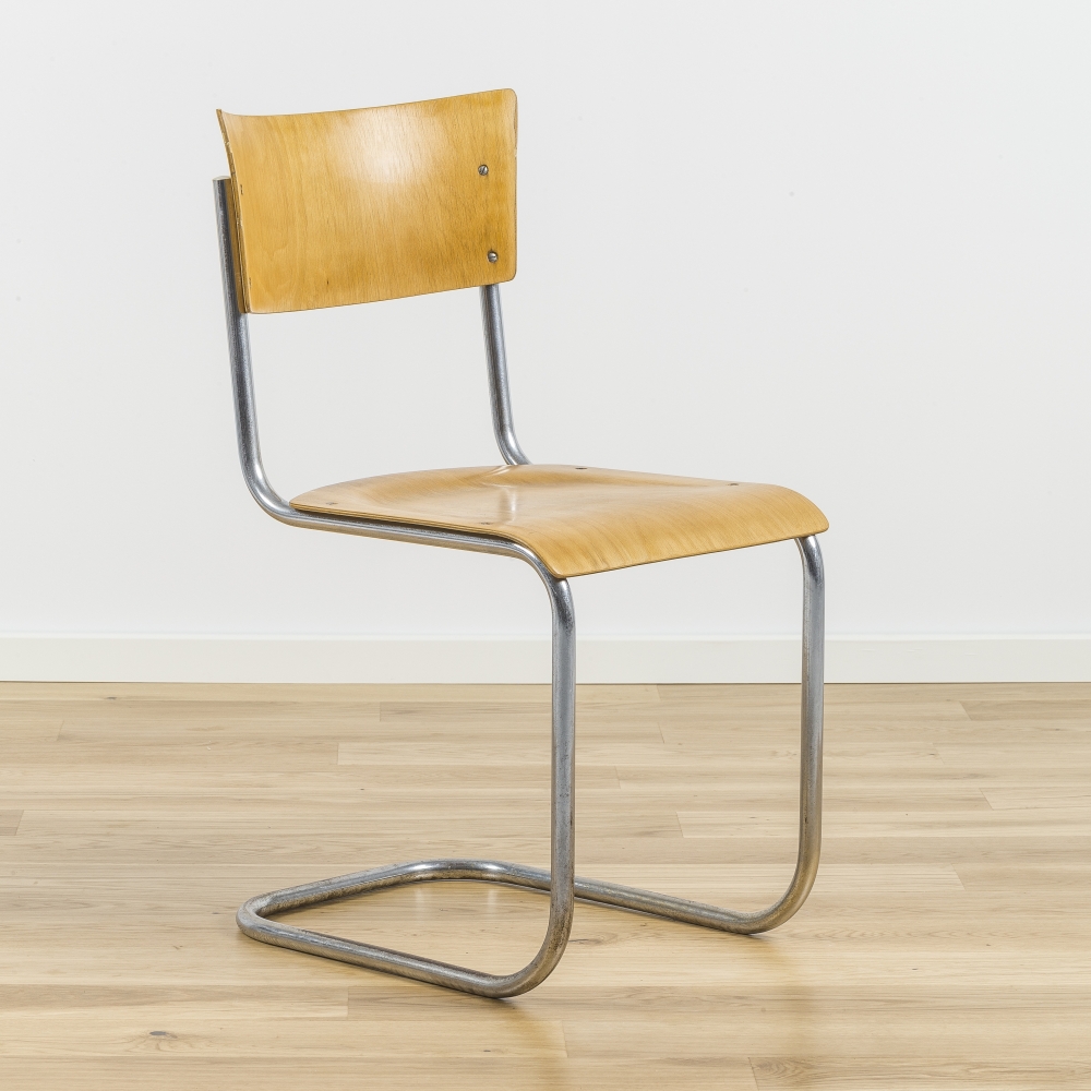 S 43 Cantilever Chair