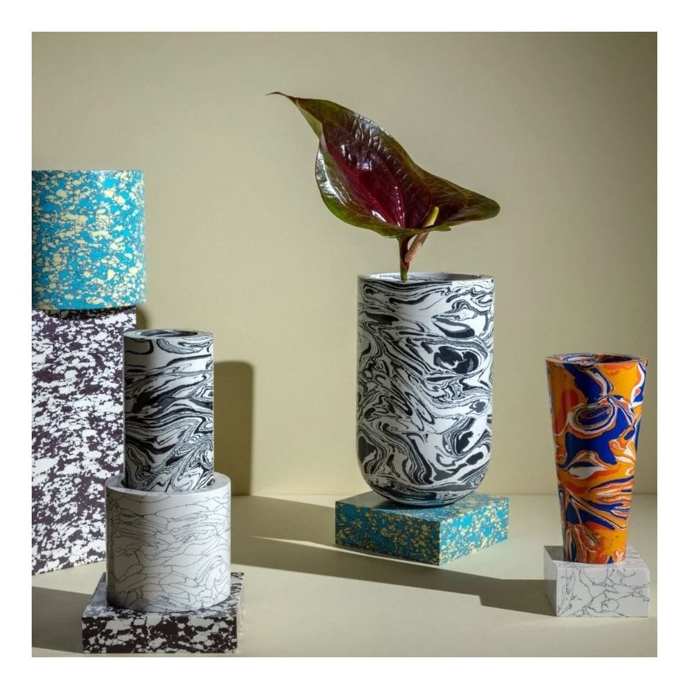 Swirl vase collection